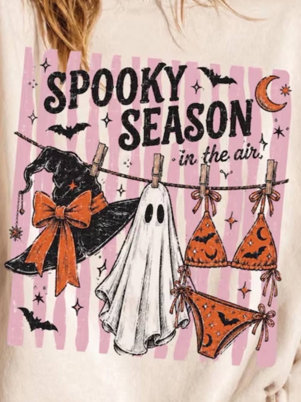 Gildan Spooky Season Graphic Sweatshirt, Halloween sweater - Picture 2 of 2